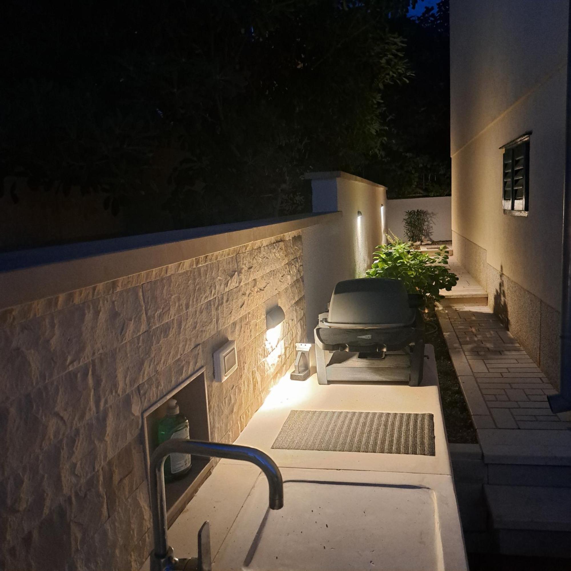 Villa Vala Zaboric Exterior photo